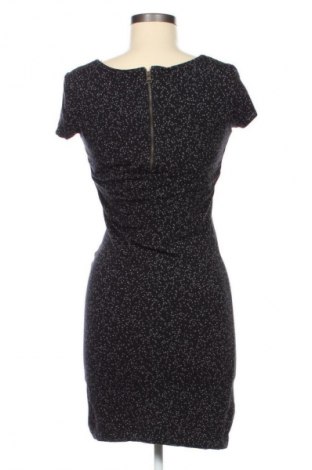 Рокля Edc By Esprit, Размер XS, Цвят Многоцветен, Цена 25,00 €