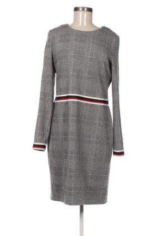 Рокля Edc By Esprit, Размер XL, Цвят Многоцветен, Цена 11,24 €