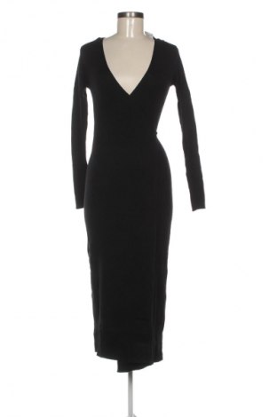 Šaty  Edited, Velikost M, Barva Černá, Cena  1 649,00 Kč