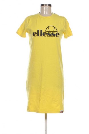 Kleid Ellesse, Größe M, Farbe Mehrfarbig, Preis € 25,00