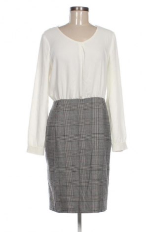 Šaty  Esprit, Velikost M, Barva Vícebarevné, Cena  799,00 Kč