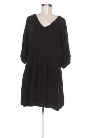 Šaty  Ever.me by Takko Fashion, Velikost M, Barva Černá, Cena  239,00 Kč