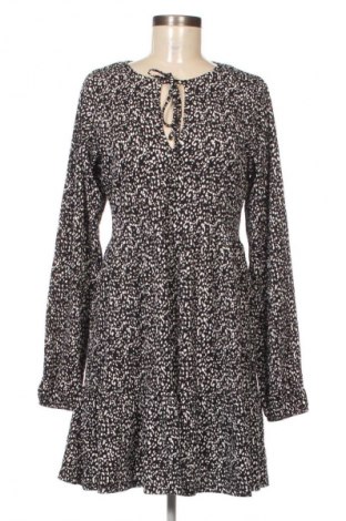 Рокля F&F, Размер M, Цвят Многоцветен, Цена 8,69 €