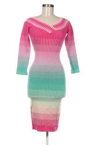 Рокля Fashion nova, Размер S, Цвят Многоцветен, Цена 10,73 €