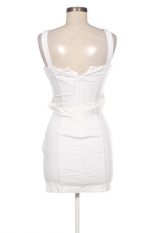 Ruha Fb Sister, Méret S, Szín Fehér, Ár 8 264 Ft