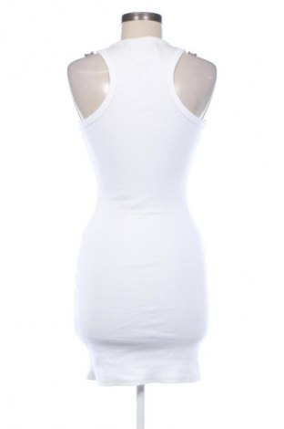 Ruha Fb Sister, Méret L, Szín Fehér, Ár 8 251 Ft