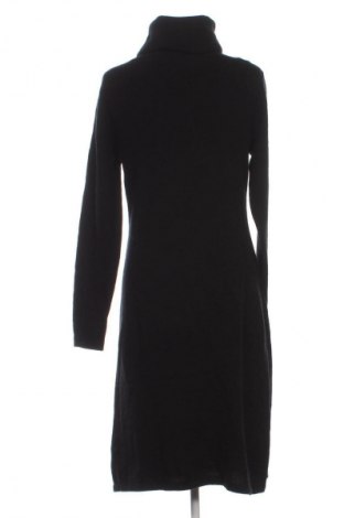 Ruha G.W., Méret M, Szín Fekete, Ár 17 355 Ft