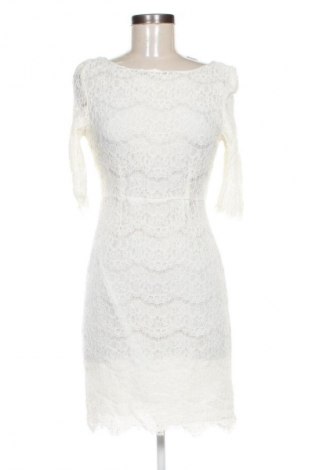 Kleid Gate Woman, Größe M, Farbe Ecru, Preis € 20,00