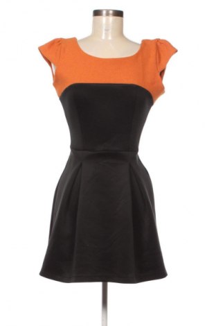 Kleid Gian Vargian, Größe S, Farbe Schwarz, Preis € 10,99