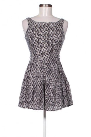 Рокля Glamorous, Размер XS, Цвят Многоцветен, Цена 24,44 €