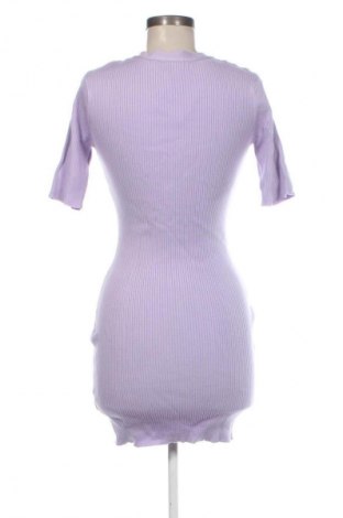 Šaty  Guess, Veľkosť S, Farba Fialová, Cena  35,95 €