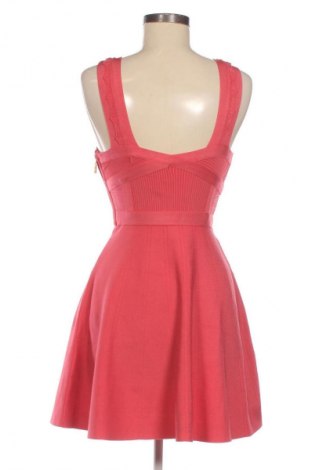 Φόρεμα Guess, Μέγεθος XS, Χρώμα Ρόζ , Τιμή 49,00 €