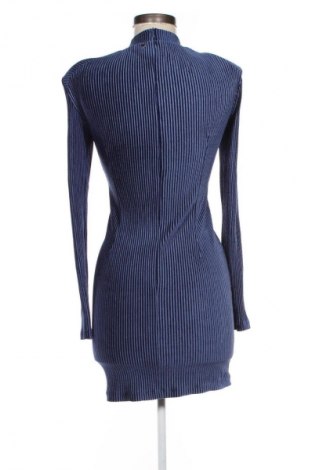 Рокля Guess, Размер XS, Цвят Син, Цена 28,12 €