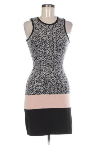 Kleid Guess By Marciano, Größe S, Farbe Mehrfarbig, Preis 66,44 €