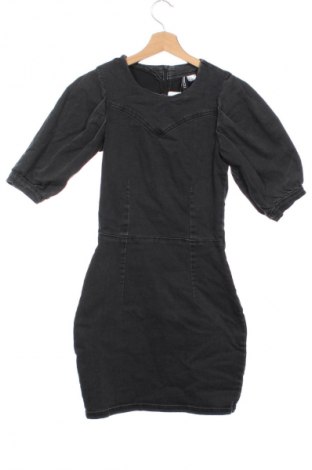 Kleid H&M Divided, Größe S, Farbe Schwarz, Preis € 17,99