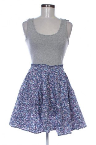 Šaty  H&M Divided, Velikost M, Barva Vícebarevné, Cena  565,00 Kč