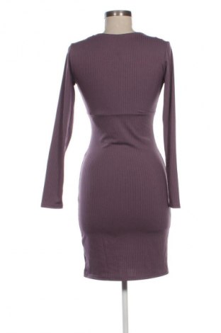 Kleid H&M Divided, Größe S, Farbe Lila, Preis € 20,00