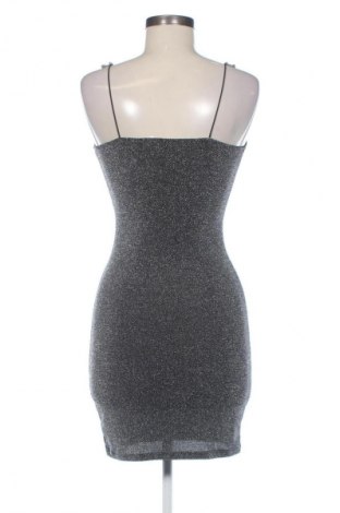 Рокля H&M Divided, Размер XS, Цвят Многоцветен, Цена 20,00 €