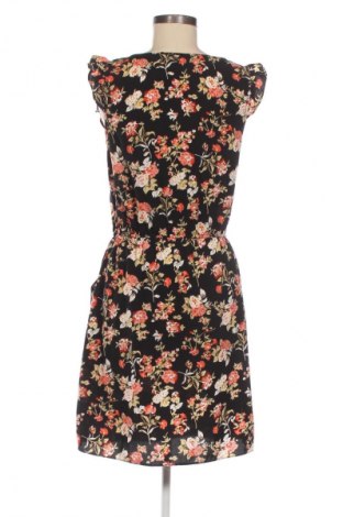 Kleid House, Größe M, Farbe Mehrfarbig, Preis 19,97 €