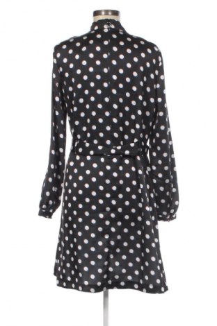 Šaty  Hugo Boss, Velikost M, Barva Vícebarevné, Cena  5 799,00 Kč