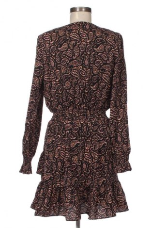 Рокля Ivivi, Размер M, Цвят Многоцветен, Цена 8,69 €