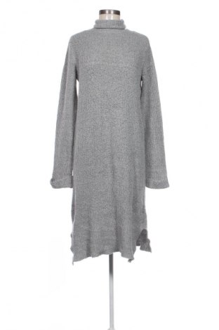 Kleid Kapalua, Größe M, Farbe Grau, Preis € 19,95