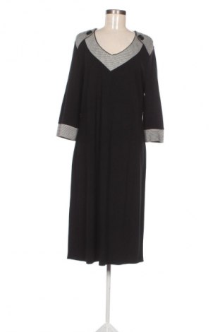 Šaty  King, Velikost M, Barva Vícebarevné, Cena  696,00 Kč