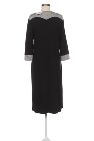 Šaty  King, Velikost M, Barva Vícebarevné, Cena  696,00 Kč