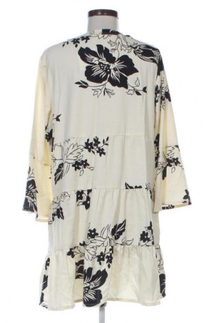 Ruha Lascana, Méret L, Szín Sokszínű, Ár 10 331 Ft