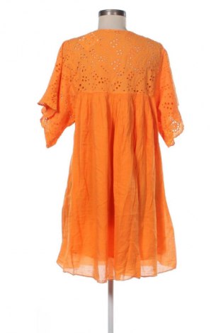 Ruha L'emotion, Méret M, Szín Narancssárga
, Ár 10 331 Ft