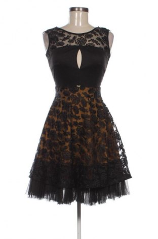 Рокля Lucy, Размер M, Цвят Многоцветен, Цена 20,00 €