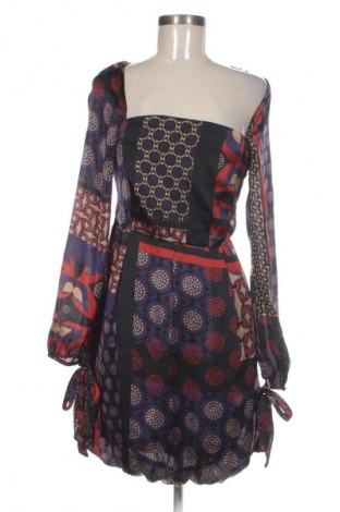 Šaty  Lunatic, Velikost M, Barva Vícebarevné, Cena  696,00 Kč