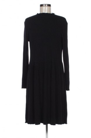 Ruha MSCH, Méret L, Szín Fekete, Ár 10 102 Ft