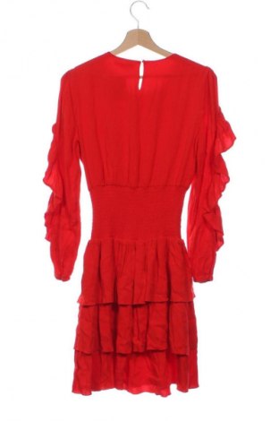 Ruha Maje, Méret M, Szín Piros, Ár 43 388 Ft