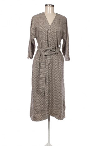 Рокля Mango, Размер L, Цвят Многоцветен, Цена 18,91 €