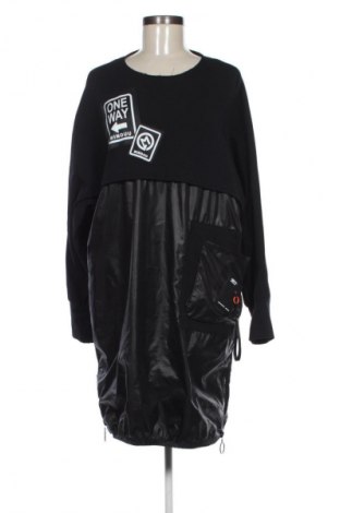 Ruha Minouu, Méret L, Szín Fekete, Ár 43 339 Ft