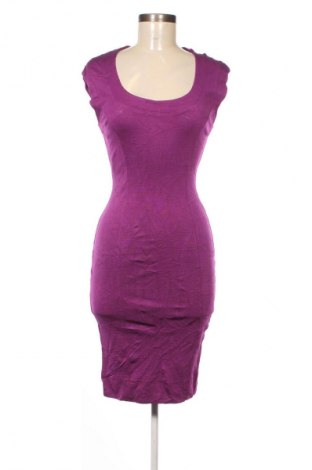 Šaty  Moschino Cheap And Chic, Velikost S, Barva Fialová, Cena  4 049,00 Kč