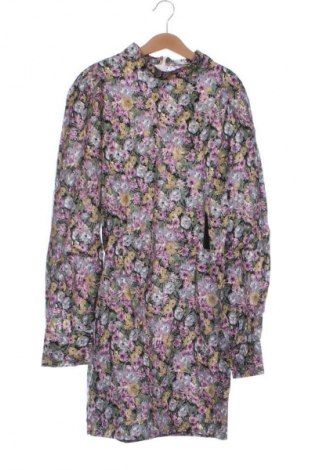 Šaty  NA-KD, Velikost S, Barva Vícebarevné, Cena  1 559,00 Kč