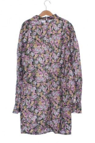 Šaty  NA-KD, Velikost S, Barva Vícebarevné, Cena  1 559,00 Kč