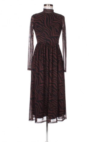 Kleid NA-KD, Größe S, Farbe Mehrfarbig, Preis € 25,00