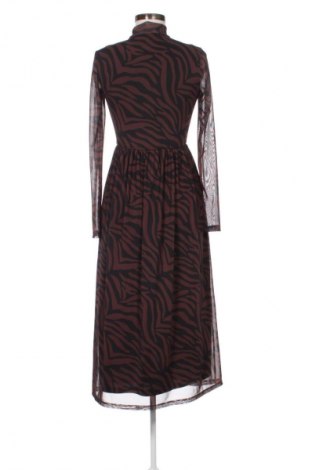 Kleid NA-KD, Größe S, Farbe Mehrfarbig, Preis € 25,00