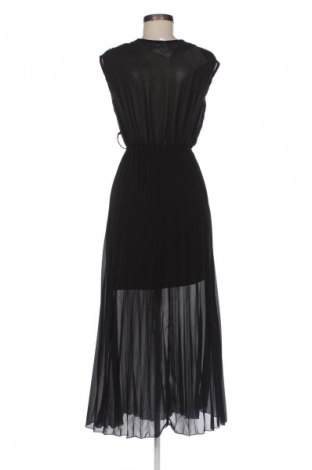 Šaty  NEW COLLECTION, Velikost S, Barva Černá, Cena  1 559,00 Kč