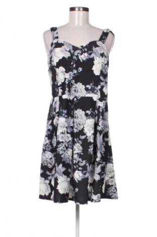 Ruha New Look, Méret XL, Szín Sokszínű, Ár 8 264 Ft