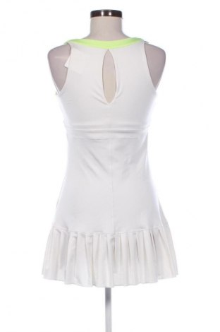 Ruha Nike, Méret M, Szín Ekrü
, Ár 11 644 Ft