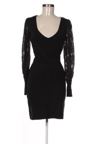 Ruha Nikkie, Méret M, Szín Fekete, Ár 9 079 Ft