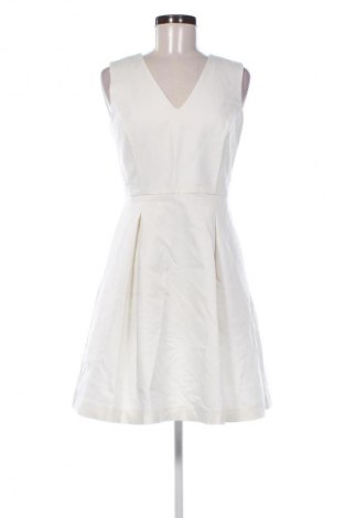 Kleid Orsay, Größe M, Farbe Ecru, Preis 29,64 €