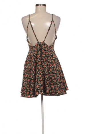 Kleid Pins And Needles, Größe S, Farbe Mehrfarbig, Preis 20,00 €