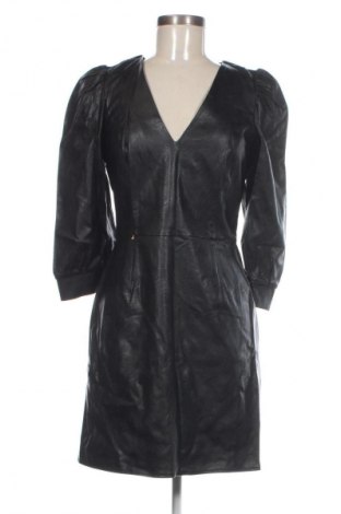 Ruha Poema, Méret M, Szín Fekete, Ár 10 146 Ft