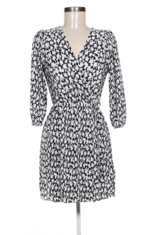 Šaty  Pull&Bear, Velikost XS, Barva Vícebarevné, Cena  567,00 Kč