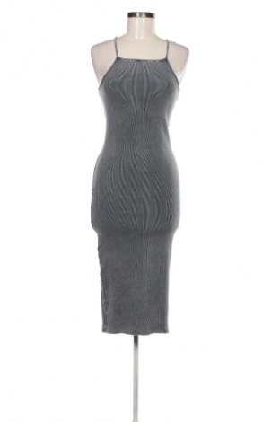 Kleid Pull&Bear, Größe M, Farbe Grau, Preis € 20,00